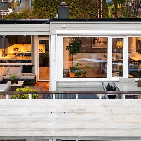 Modern House With Two Bathrooms And Two Bedrooms, Renovated In 2022 度假居 *